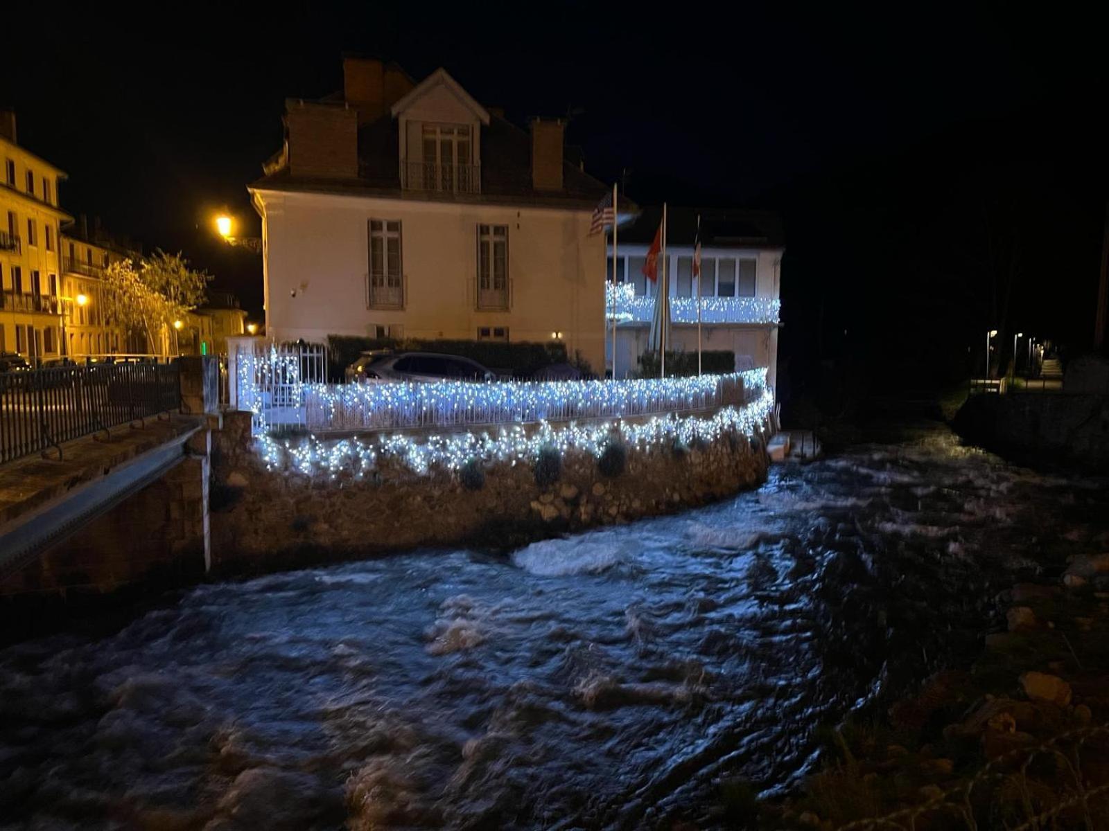 Le 41 Avenue Foch Hotel Bagneres-de-Luchon Exterior photo